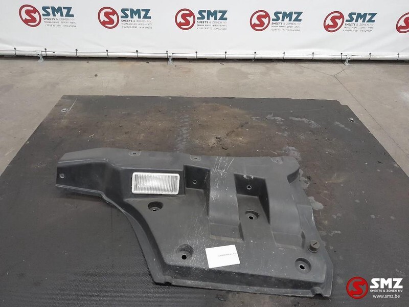 Renault Occ portierverlengstuk Renault T 7482516626 - Ajtó és alkatrészek - Teherautó: 2 kép. Renault Occ portierverlengstuk Renault T 7482516626 - Ajtó és alkatrészek - Teherautó: 2 kép.