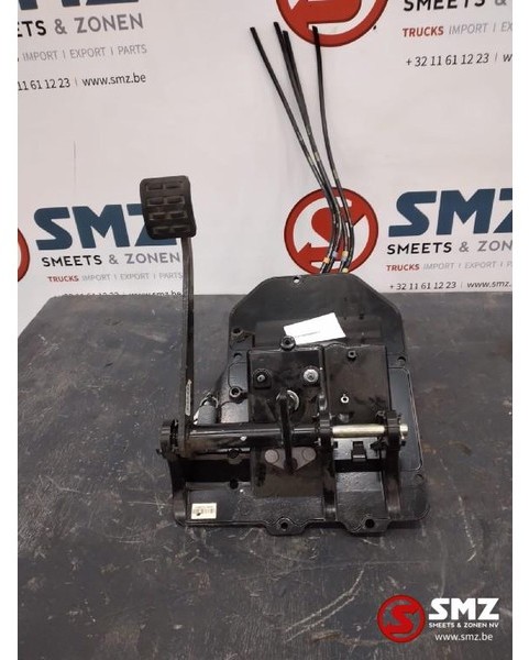 Renault Occ rempedaal renault t 7482436478 - Pedál - Teherautó: 1 kép. Renault Occ rempedaal renault t 7482436478 - Pedál - Teherautó: 1 kép.