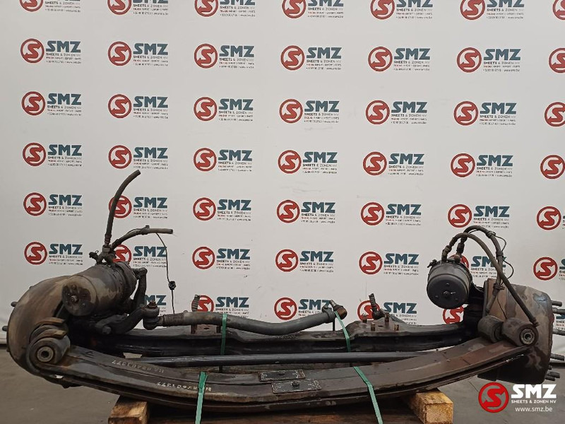 Renault Occ stuuras + set bladveren vooras Renault - Kormányzás - Teherautó: 1 kép. Renault Occ stuuras + set bladveren vooras Renault - Kormányzás - Teherautó: 1 kép.