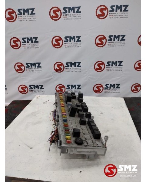 Scania Occ Zekeringskast Scania 4-serie - Biztosíték - Teherautó: 2 kép. Scania Occ Zekeringskast Scania 4-serie - Biztosíték - Teherautó: 2 kép.