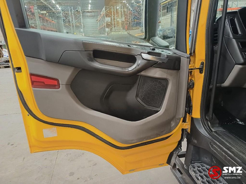 Scania Occ cabine Scania G-serie NextGen XT CG17 - Fülke és belső tér - Teherautó: 4 kép. Scania Occ cabine Scania G-serie NextGen XT CG17 - Fülke és belső tér - Teherautó: 4 kép.