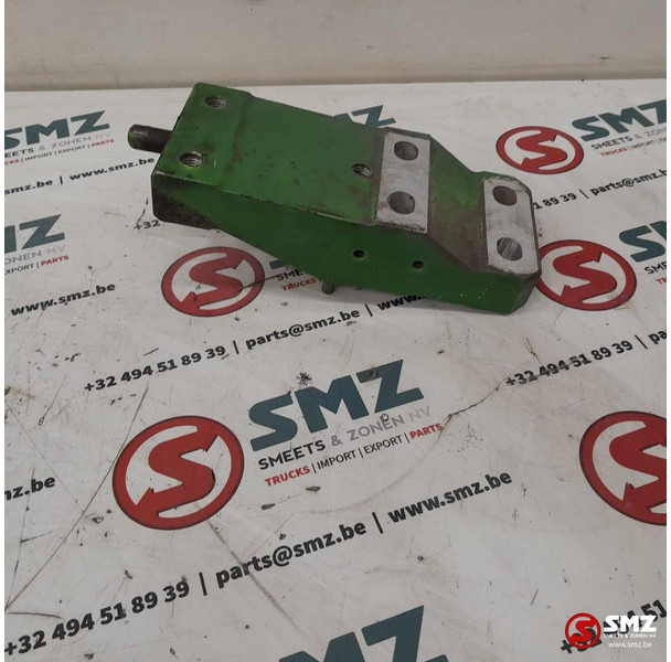 Scania Occ cabineophanging vooraan Scania - Fülke és belső tér - Teherautó: 2 kép. Scania Occ cabineophanging vooraan Scania - Fülke és belső tér - Teherautó: 2 kép.