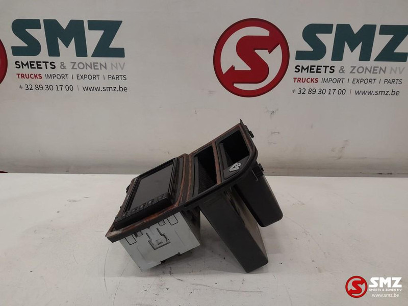 Scania Occ camerasysteem 6,5" MXN6500DD Scania - Elektromos rendszer - Teherautó: 4 kép. Scania Occ camerasysteem 6,5" MXN6500DD Scania - Elektromos rendszer - Teherautó: 4 kép.