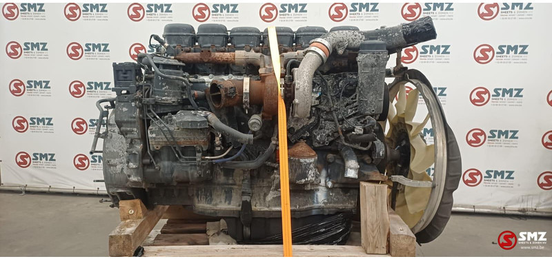 Scania Occ motor DC13 147 450pk Scania - Motor - Teherautó: 2 kép. Scania Occ motor DC13 147 450pk Scania - Motor - Teherautó: 2 kép.