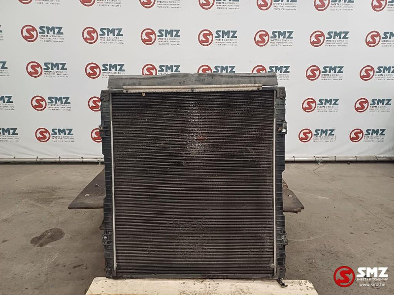 Scania Occ radiator Scania - Radiátor - Teherautó: 2 kép. Scania Occ radiator Scania - Radiátor - Teherautó: 2 kép.