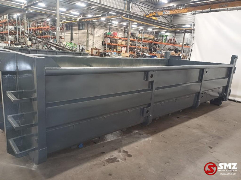Smz Afzetcontainer SMZ 21m³ - 6000x2300x1500mm 4/3mm - Emelőhorgos/ Konténerszállító rendszer: 2 kép. Smz Afzetcontainer SMZ 21m³ - 6000x2300x1500mm 4/3mm - Emelőhorgos/ Konténerszállító rendszer: 2 kép.