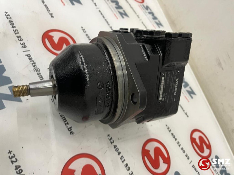 Volvo Hydraulic Fan Motor Volvo 70392240 - Hűtőrendszer - Teherautó: 4 kép. Volvo Hydraulic Fan Motor Volvo 70392240 - Hűtőrendszer - Teherautó: 4 kép.