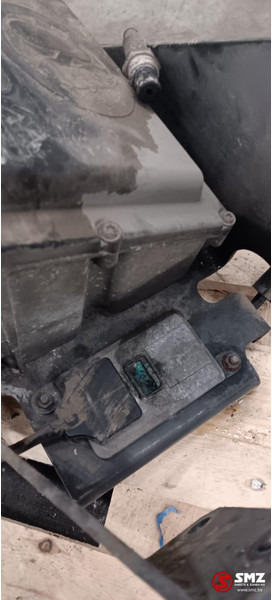 Volvo Occ AdBluepomp Volvo - Üzemanyagrendszer - Teherautó: 3 kép. Volvo Occ AdBluepomp Volvo - Üzemanyagrendszer - Teherautó: 3 kép.