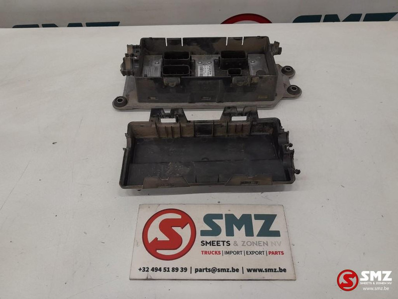 Volvo Occ ECU RCIOM2 regeleenheid Volvo - ECU - Teherautó: 5 kép. Volvo Occ ECU RCIOM2 regeleenheid Volvo - ECU - Teherautó: 5 kép.