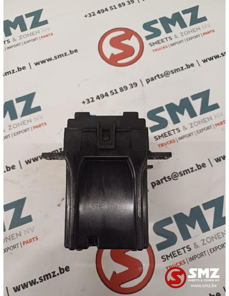 Volvo Occ ECU VECU regeleenheid Volvo - ECU - Teherautó: 3 kép. Volvo Occ ECU VECU regeleenheid Volvo - ECU - Teherautó: 3 kép.