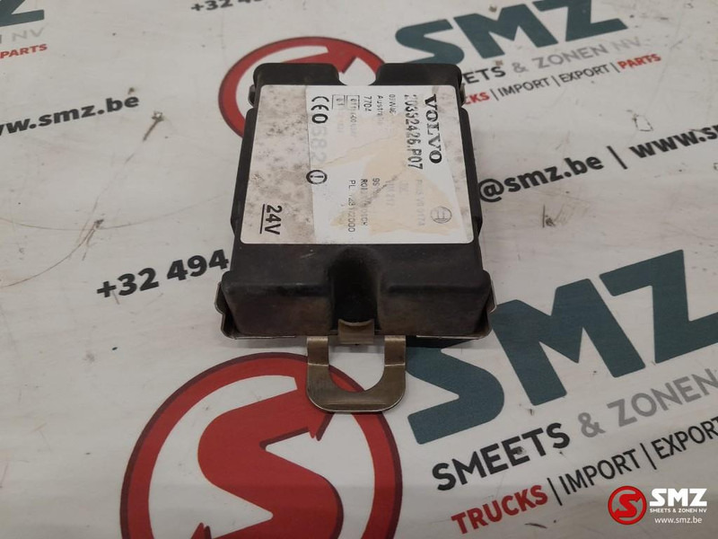 Volvo Occ ECU immobilizer regeleenheid Volvo - ECU - Teherautó: 4 kép. Volvo Occ ECU immobilizer regeleenheid Volvo - ECU - Teherautó: 4 kép.