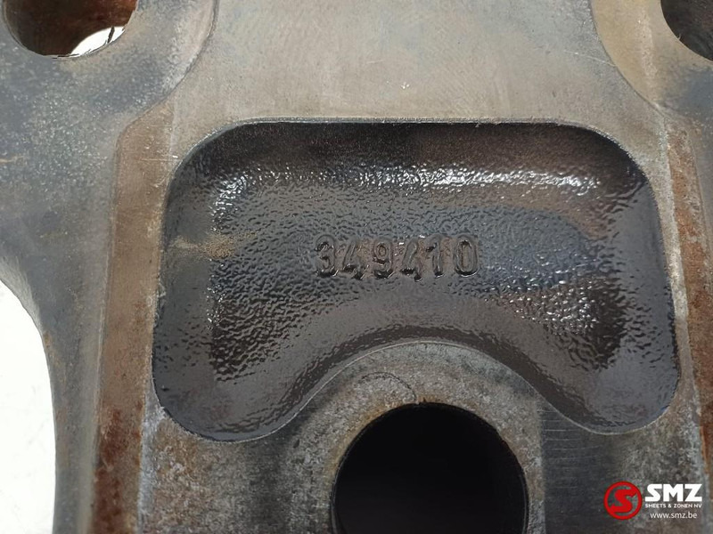 Volvo Occ schokdemperbeugel achteras rechtsonder Volvo - Lengéscsillapító - Teherautó: 3 kép. Volvo Occ schokdemperbeugel achteras rechtsonder Volvo - Lengéscsillapító - Teherautó: 3 kép.