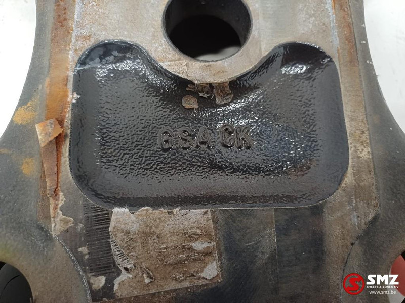 Volvo Occ schokdemperbeugel achteras rechtsonder Volvo - Lengéscsillapító - Teherautó: 4 kép. Volvo Occ schokdemperbeugel achteras rechtsonder Volvo - Lengéscsillapító - Teherautó: 4 kép.