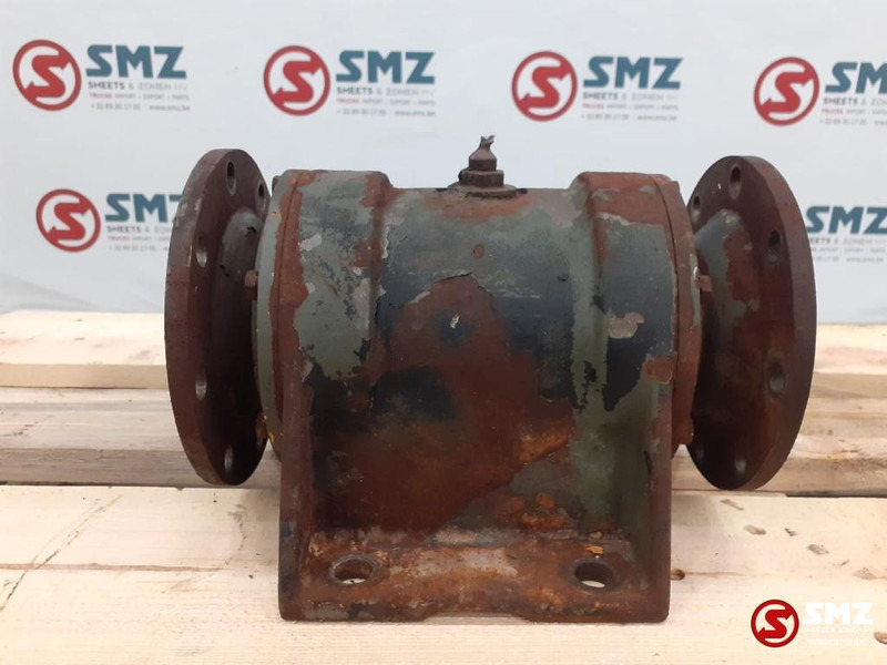 Zettelmeyer Occ tussenlager cardanassen Zettelmeyer - Féltengely - Teherautó: 2 kép. Zettelmeyer Occ tussenlager cardanassen Zettelmeyer - Féltengely - Teherautó: 2 kép.