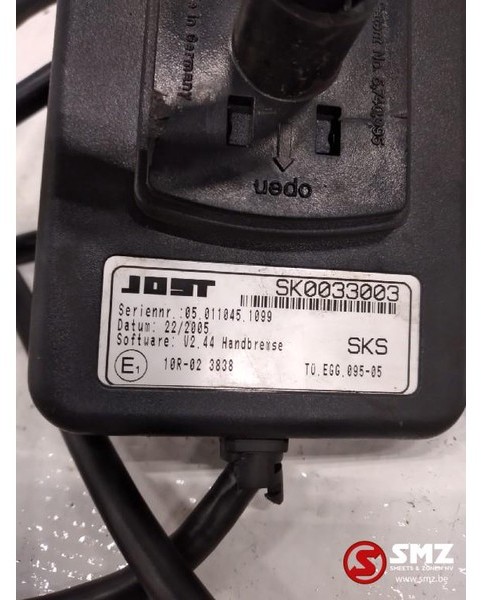 Jost Occ bediening koppelschotel Jost - Elektromos rendszer - Teherautó: 3 kép. Jost Occ bediening koppelschotel Jost - Elektromos rendszer - Teherautó: 3 kép.