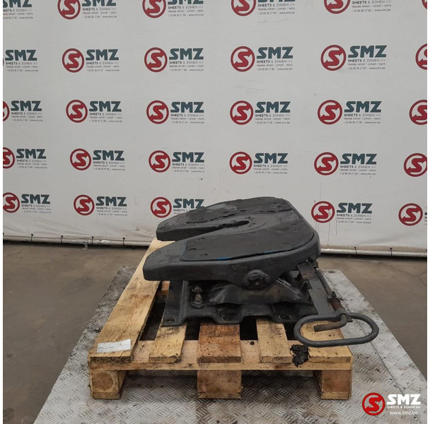 Jost Occ koppelschotel JSK37C + montageplaat JOST - Nyereg - Teherautó: 4 kép. Jost Occ koppelschotel JSK37C + montageplaat JOST - Nyereg - Teherautó: 4 kép.