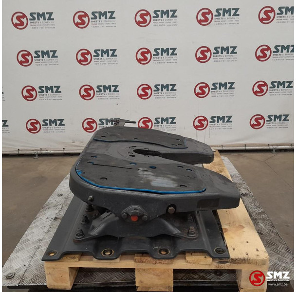 Jost Occ koppelschotel JSK37C + montageplaat JOST - Nyereg - Teherautó: 3 kép. Jost Occ koppelschotel JSK37C + montageplaat JOST - Nyereg - Teherautó: 3 kép.