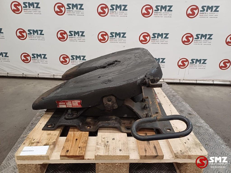 Jost Occ koppelschotel + montageplaat JSK36D JOST - Nyereg - Teherautó: 3 kép. Jost Occ koppelschotel + montageplaat JSK36D JOST - Nyereg - Teherautó: 3 kép.