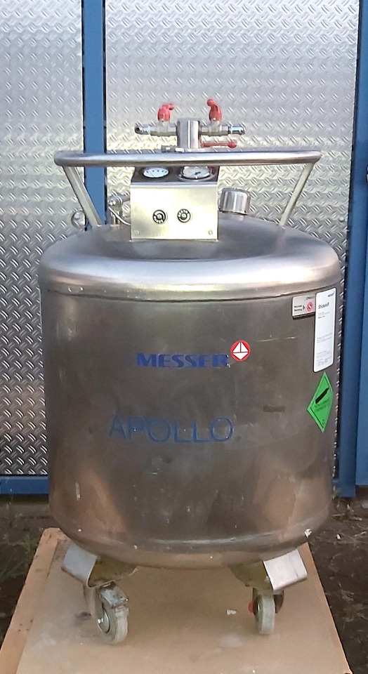 Cryotherm Apollo Dewar vessel cryogenic used for liquid nitrogen 200 liters - Tároló tartály: 1 kép. Cryotherm Apollo Dewar vessel cryogenic used for liquid nitrogen 200 liters - Tároló tartály: 1 kép.