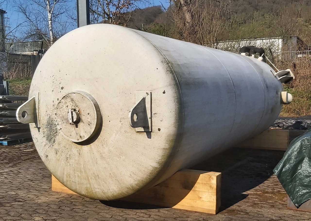 Gas tank used for liquid oxygen, argon, nitrogen, carbon dioxide, CO2, LNG. - Tároló tartály: 2 kép. Gas tank used for liquid oxygen, argon, nitrogen, carbon dioxide, CO2, LNG. - Tároló tartály: 2 kép.