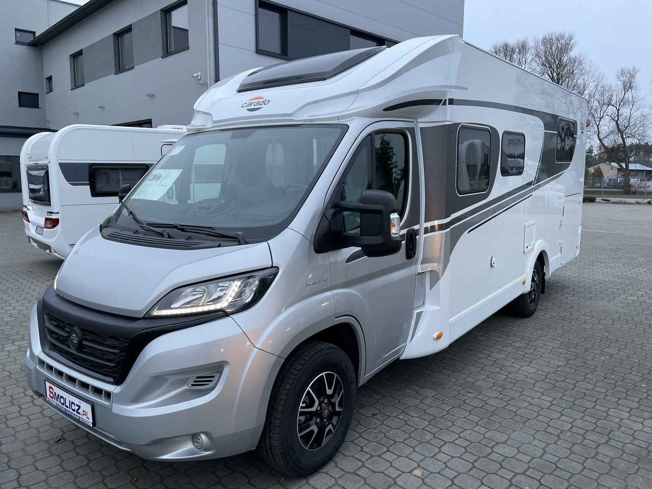 CARADO T459 2022 - Félintegrált lakóautó: 4 kép. CARADO T459 2022 - Félintegrált lakóautó: 4 kép.