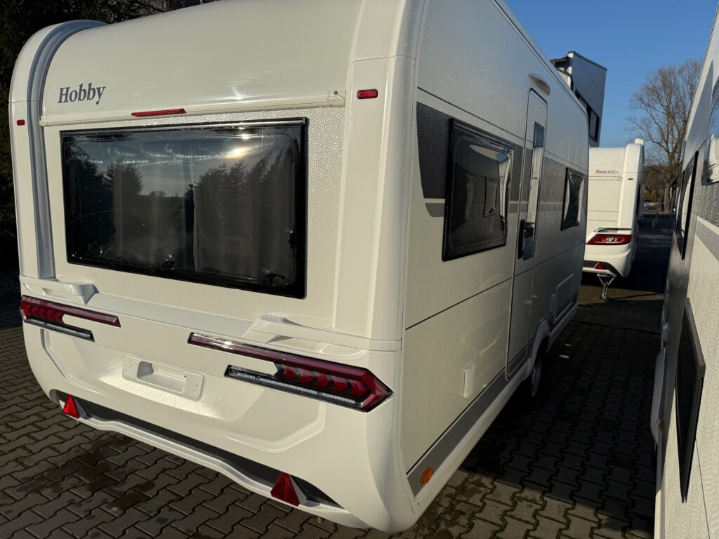 HOBBY DE LUXE 460 UFe 2025 - Lakókocsi: 4 kép. HOBBY DE LUXE 460 UFe 2025 - Lakókocsi: 4 kép.