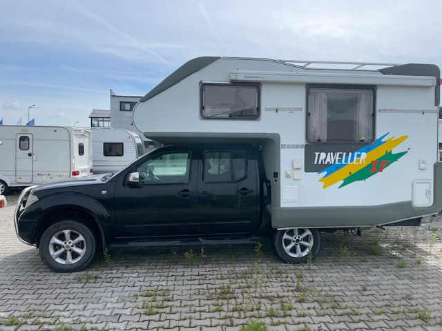 Zabudowa kempingowa do Pick-up’a Knaus Traveller - Lakóautó: 3 kép. Zabudowa kempingowa do Pick-up’a Knaus Traveller - Lakóautó: 3 kép.