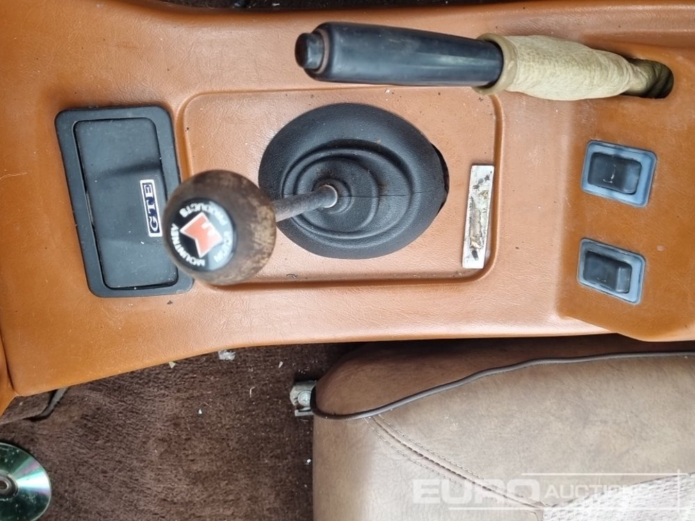 Autó 1974 Reliant SCIMITAR GTE OVERDRIVE: 31 kép.