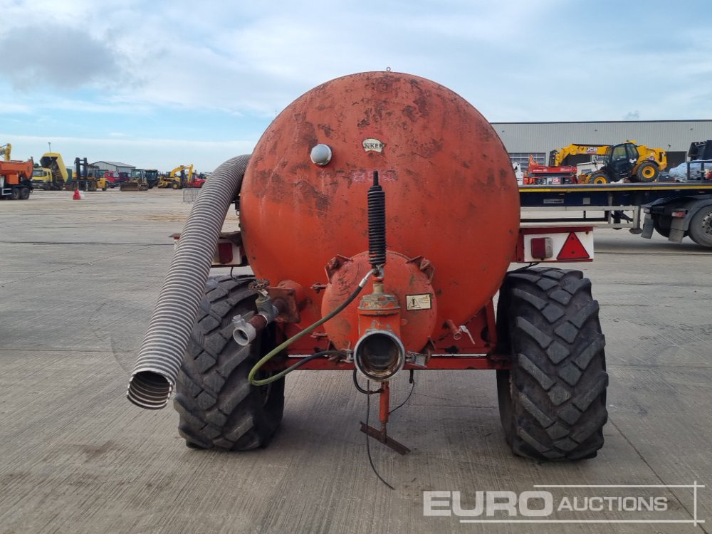 1992 S H Watterson Single Axle Draw Bar Vacuum Slurry Tanker, PTO Driven Pump - Mezőgazdasági pótkocsi: 4 kép. 1992 S H Watterson Single Axle Draw Bar Vacuum Slurry Tanker, PTO Driven Pump - Mezőgazdasági pótkocsi: 4 kép.