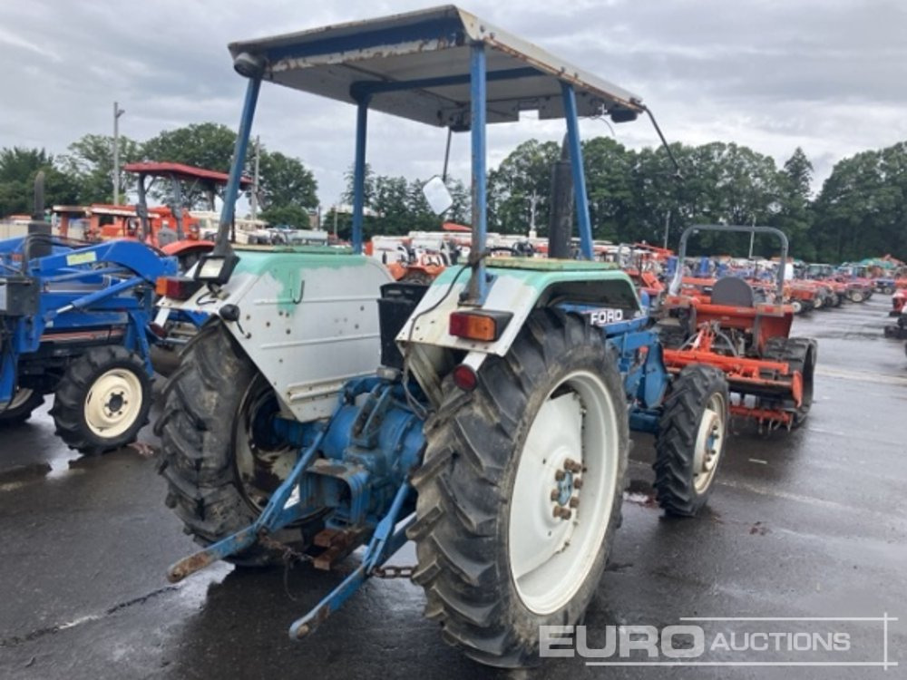 1996 Ford New Holland 4630 - Traktor: 3 kép. 1996 Ford New Holland 4630 - Traktor: 3 kép.