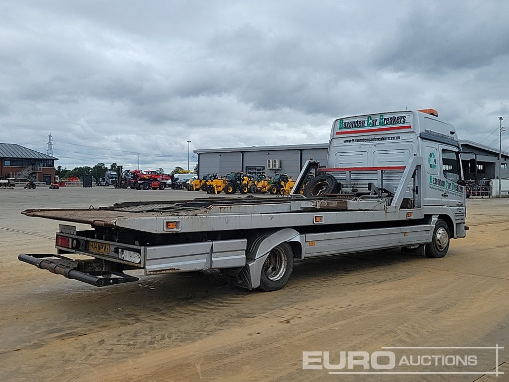 2001 Mercedes Atego - Vontató: 5 kép. 2001 Mercedes Atego - Vontató: 5 kép.