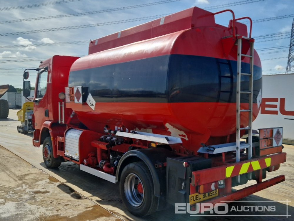 2003 DAF LF45-220 - Tartályos teherautó: 3 kép. 2003 DAF LF45-220 - Tartályos teherautó: 3 kép.
