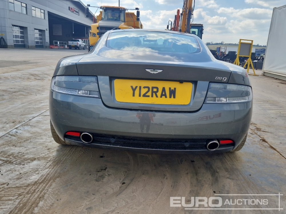 2004 Aston Martin DB9 - Autó: 4 kép. 2004 Aston Martin DB9 - Autó: 4 kép.