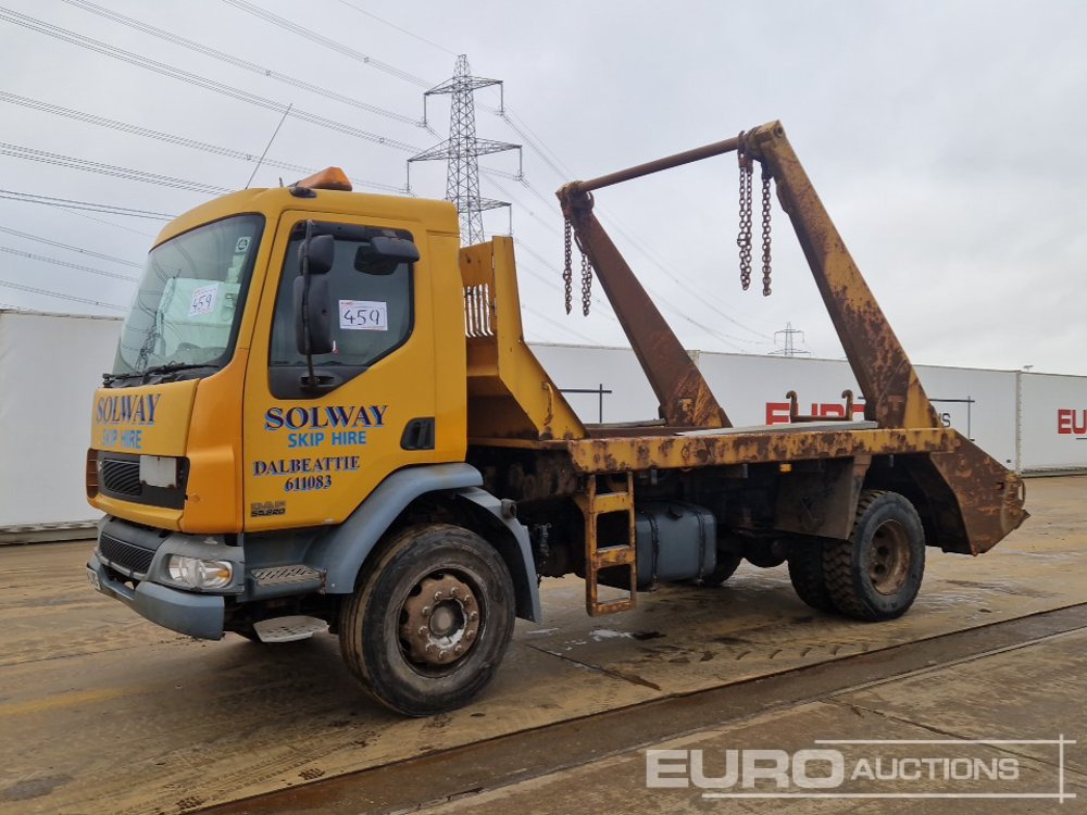 2004 DAF 55.220 - Konténerszállító: 1 kép. 2004 DAF 55.220 - Konténerszállító: 1 kép.