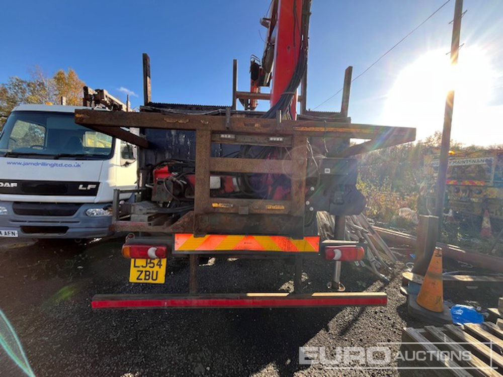 2004 DAF LF55.220 - Platós teherautó: 3 kép. 2004 DAF LF55.220 - Platós teherautó: 3 kép.