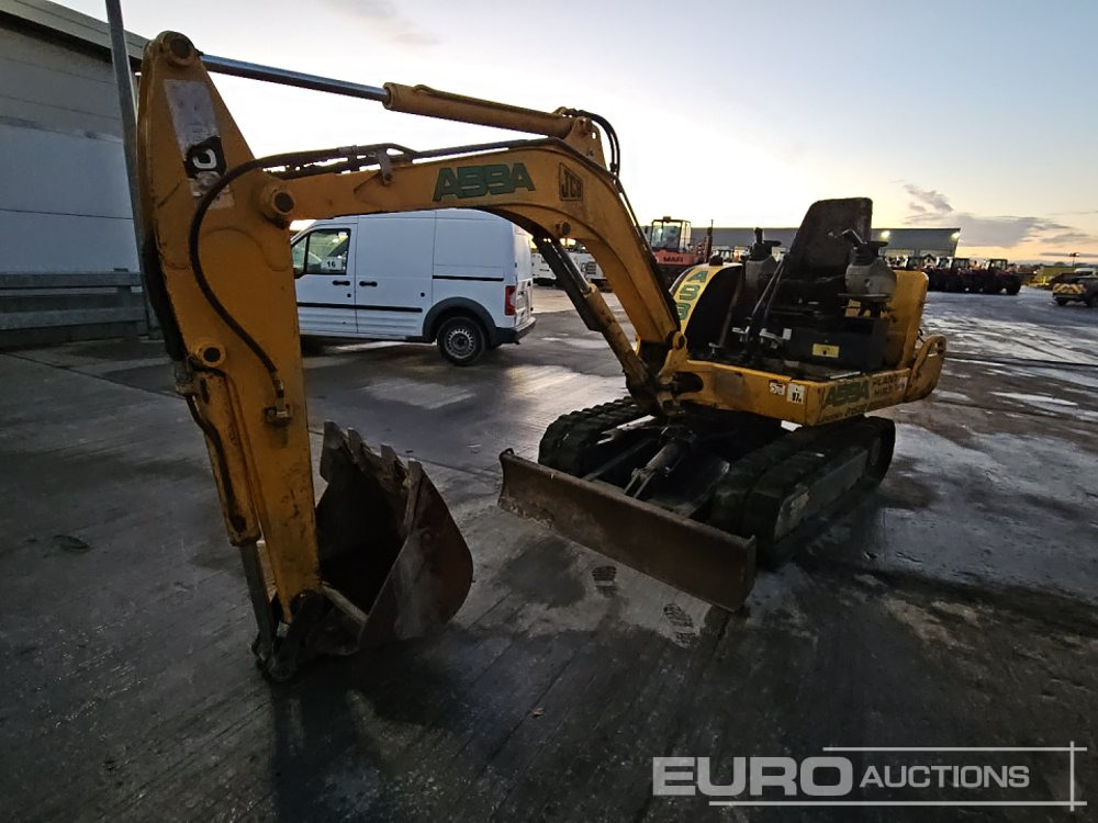 2005 JCB 8030 - Minikotró: 4 kép. 2005 JCB 8030 - Minikotró: 4 kép.