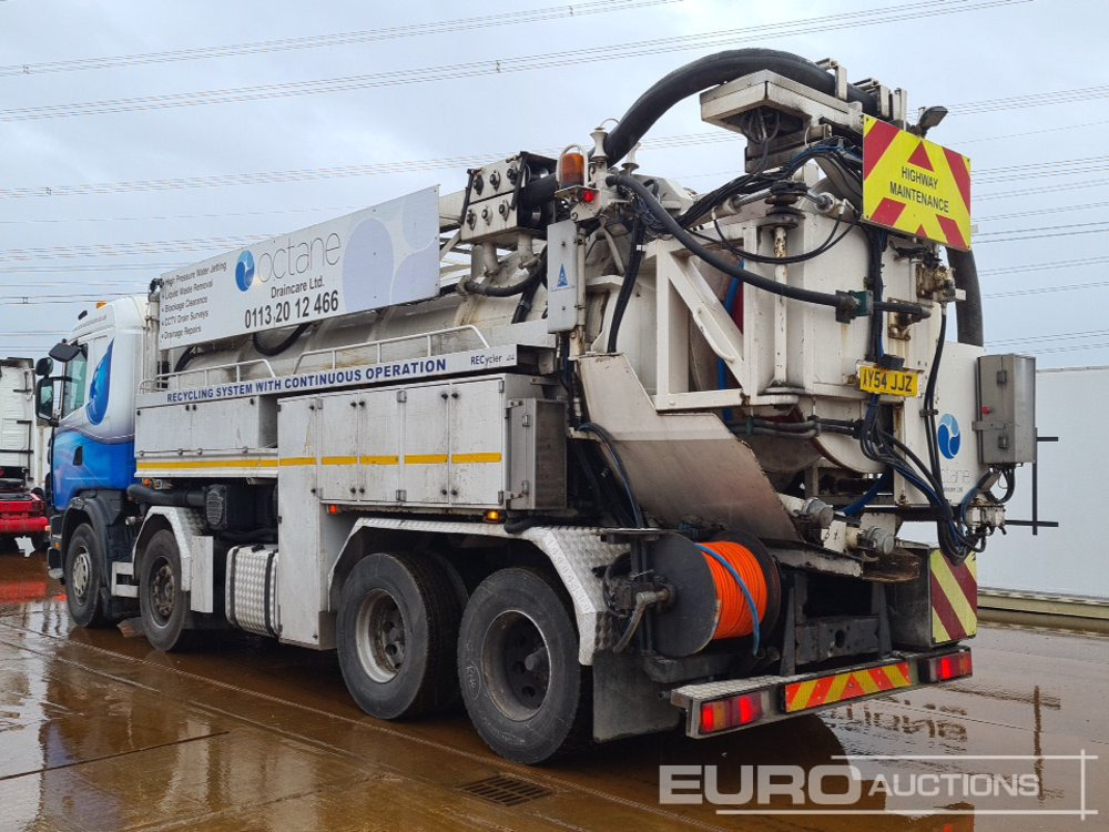 2005 Scania R124 - Tartályos teherautó: 3 kép. 2005 Scania R124 - Tartályos teherautó: 3 kép.