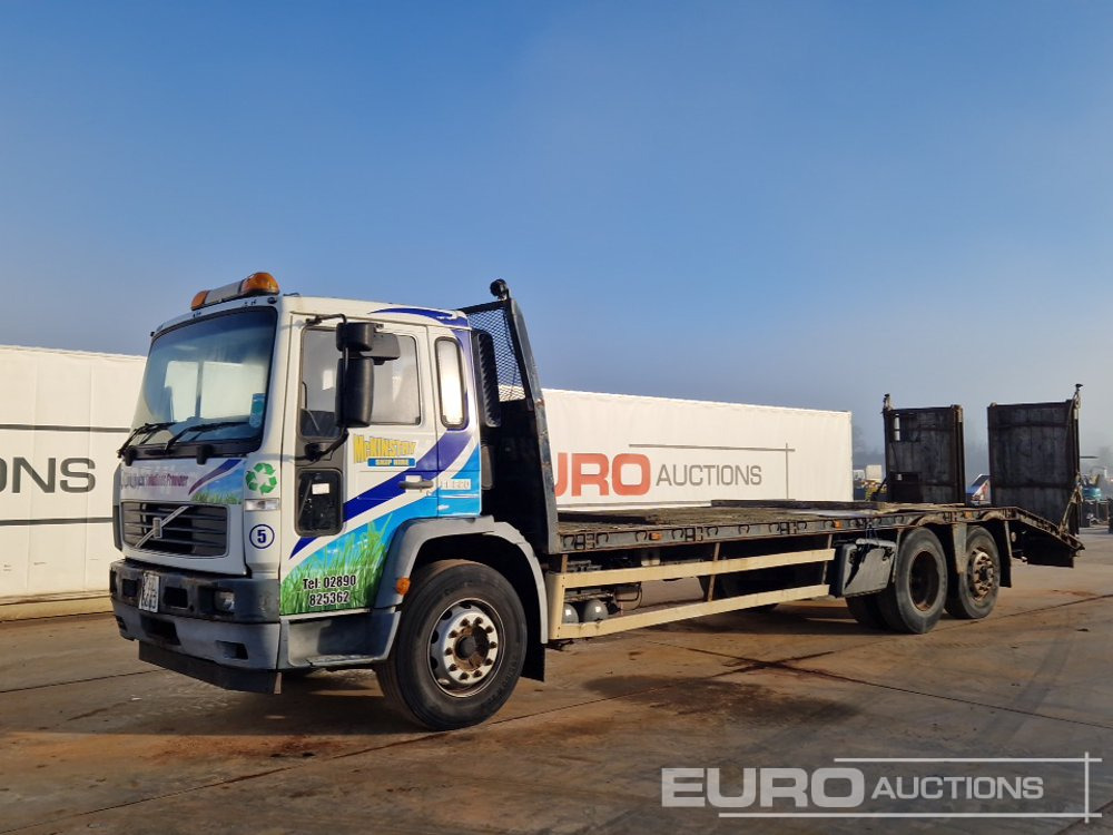 2005 Volvo FL220 - Platós teherautó: 1 kép. 2005 Volvo FL220 - Platós teherautó: 1 kép.