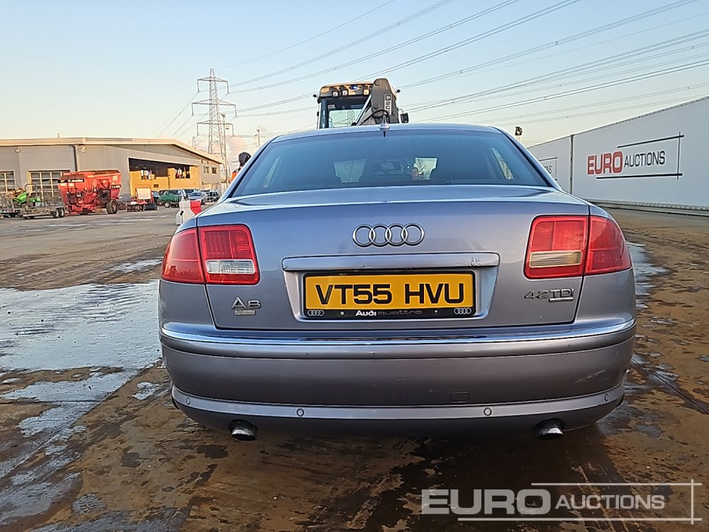 2006 Audi A8 - Autó: 5 kép. 2006 Audi A8 - Autó: 5 kép.