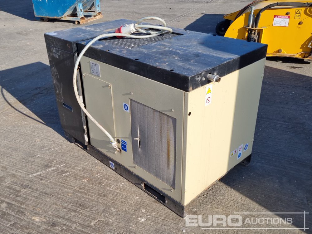 2006 Ingersoll Rand 400Volt Static Compressor - Légkompresszor: 5 kép. 2006 Ingersoll Rand 400Volt Static Compressor - Légkompresszor: 5 kép.