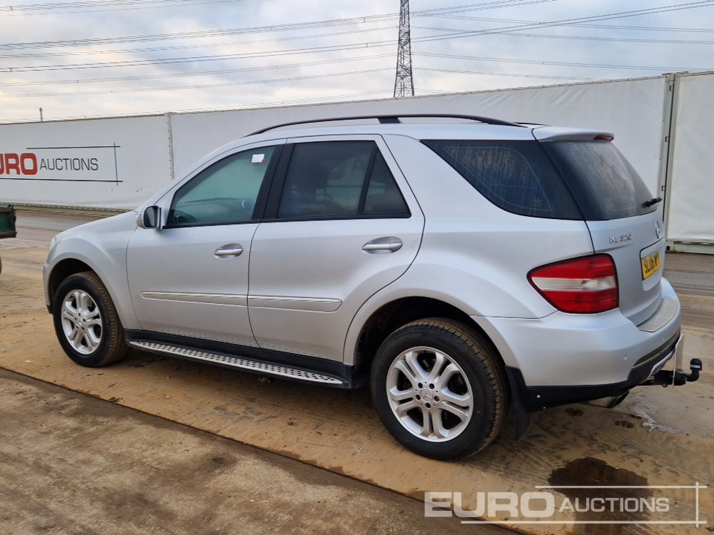 2006 Mercedes ML320 CDI - Terepjáró/ SUV: 3 kép. 2006 Mercedes ML320 CDI - Terepjáró/ SUV: 3 kép.