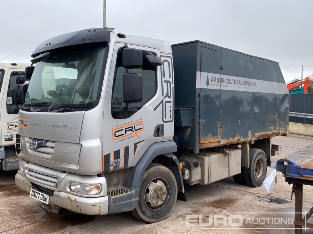 2007 DAF LF45-160 - Billenőplatós teherautó: 1 kép. 2007 DAF LF45-160 - Billenőplatós teherautó: 1 kép.