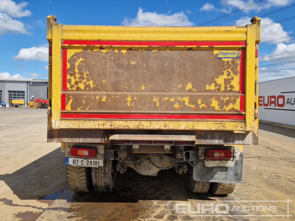 2007 Hino 700-3241 - Billenőplatós teherautó: 4 kép. 2007 Hino 700-3241 - Billenőplatós teherautó: 4 kép.