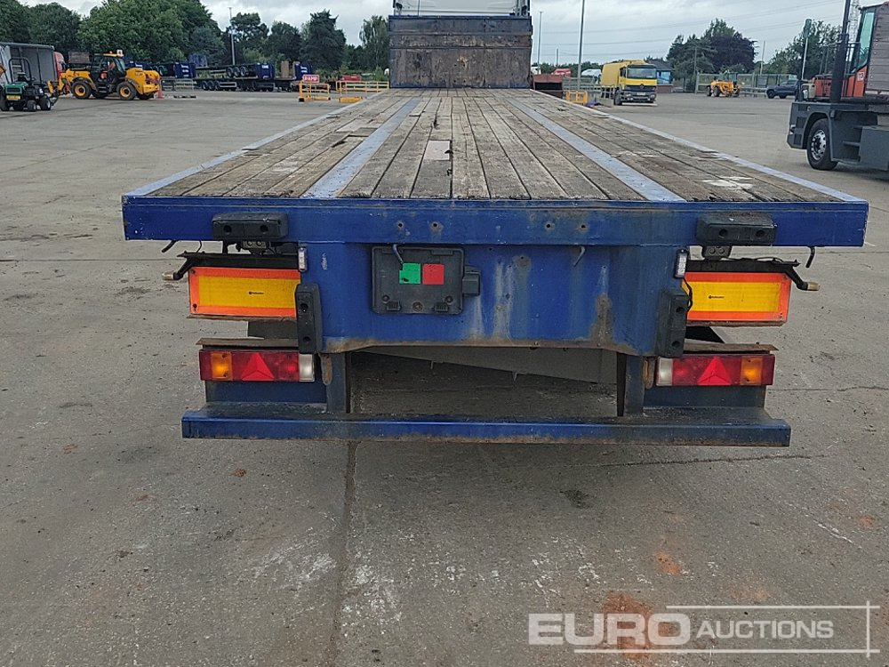 2007 SDC Trailer Tri Axle Extendable Flatbed Trailer, Twist Locks, Rear Steer - Platós félpótkocsi: 4 kép. 2007 SDC Trailer Tri Axle Extendable Flatbed Trailer, Twist Locks, Rear Steer - Platós félpótkocsi: 4 kép.