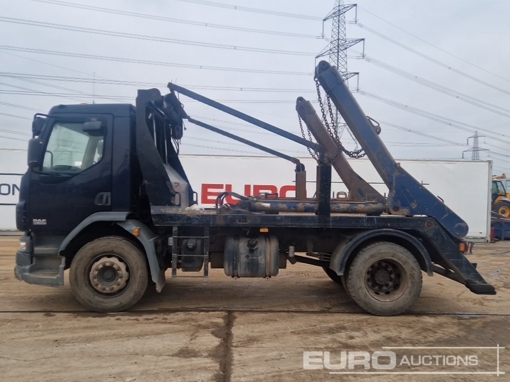 2008 DAF LF55.220 - Konténerszállító: 2 kép. 2008 DAF LF55.220 - Konténerszállító: 2 kép.