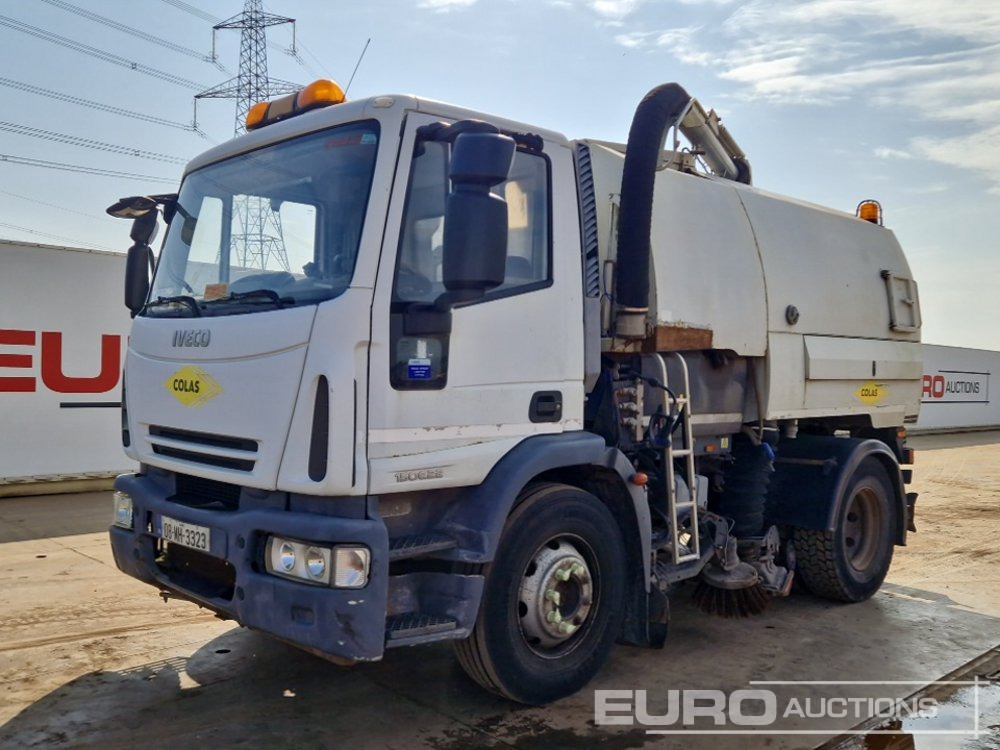 2008 Iveco 150E22 - Utcaseprő gép: 1 kép. 2008 Iveco 150E22 - Utcaseprő gép: 1 kép.