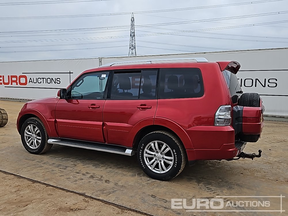 2008 Mitsubishi Shogun - Terepjáró/ SUV: 3 kép. 2008 Mitsubishi Shogun - Terepjáró/ SUV: 3 kép.