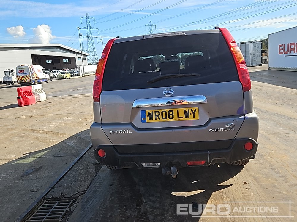 2008 Nissan X-Trail - Terepjáró/ SUV: 4 kép. 2008 Nissan X-Trail - Terepjáró/ SUV: 4 kép.