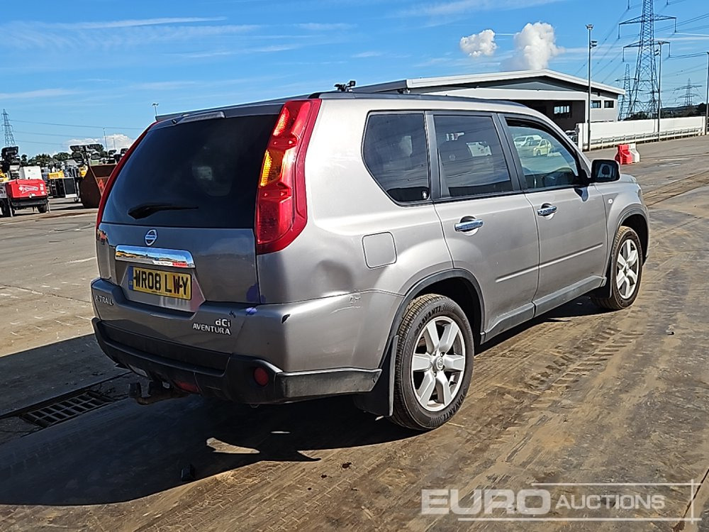 2008 Nissan X-Trail - Terepjáró/ SUV: 5 kép. 2008 Nissan X-Trail - Terepjáró/ SUV: 5 kép.