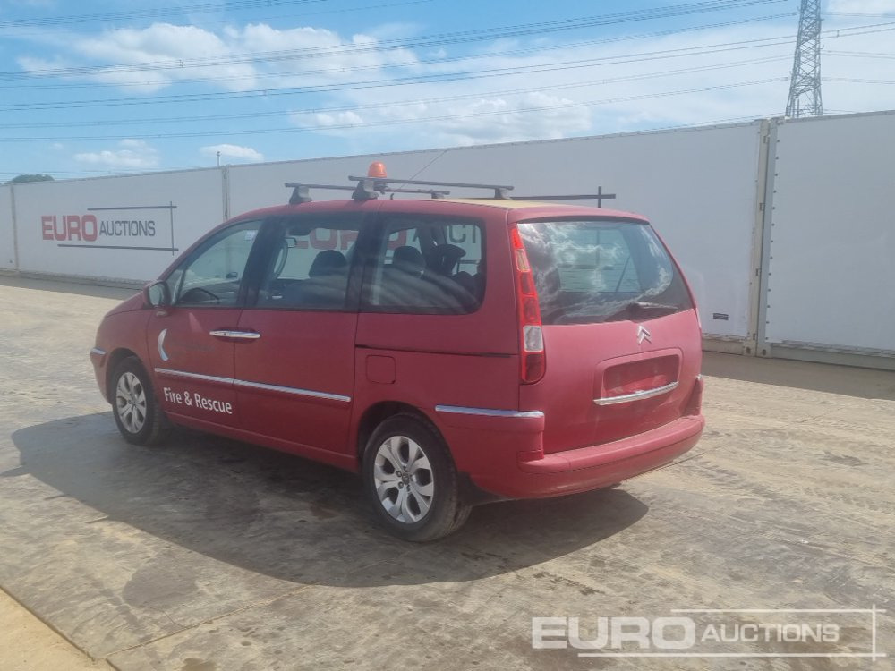 2010 Citroen C8 - Autó: 3 kép. 2010 Citroen C8 - Autó: 3 kép.